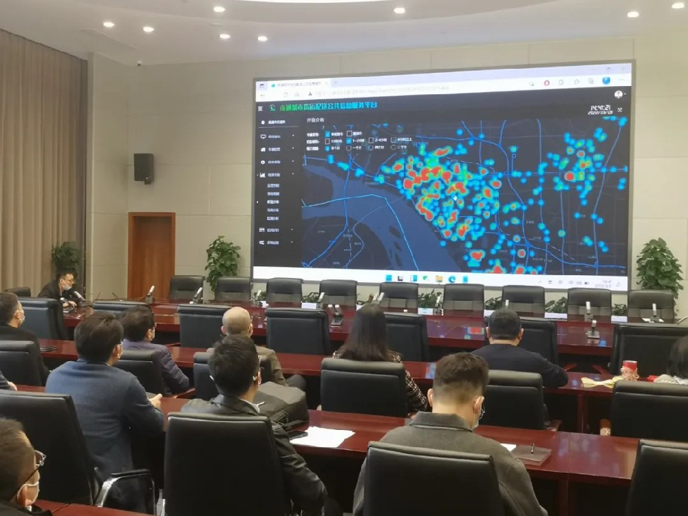 市交通运输局组织召开“把握低碳主旋律 护航城配添新绿”主题座谈活动